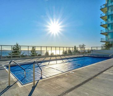 Uptown White Rock Living Concrete Building 1 Bed/Large Den/1 Full Bath - Photo 3