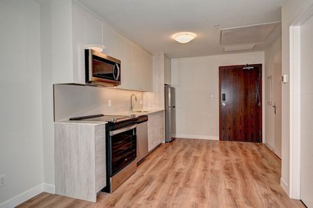 For Lease - 60 Frederick Street Unit# #3508, Kitchener, Ontario - Photo 4