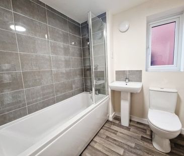 Hamilton Way, BB2 - Photo 2