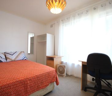 8-bedroom shared house / townhouse, Milne st - Photo 6