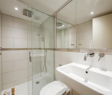 Unique maisonette in Wimbledon Village - Photo 3