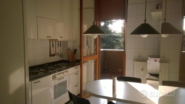 MM verde per ragazza stanza in condivisione - Photo 1