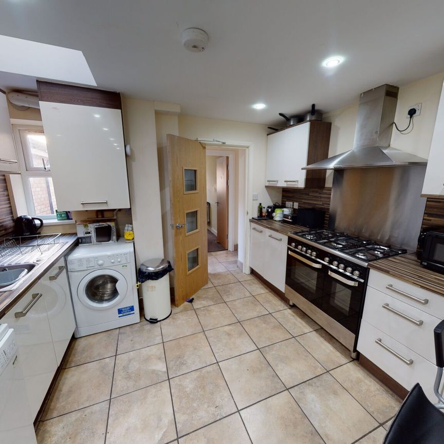 13 Rookery Road Selly Oak - Photo 1