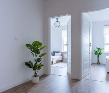 Nowoczesne mieszkanie na wynajem w Zamieniu 67.78 m² - Photo 3