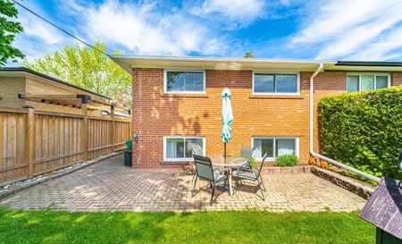 For Lease - 43 Grange Drive, Brampton, Ontario - Photo 3