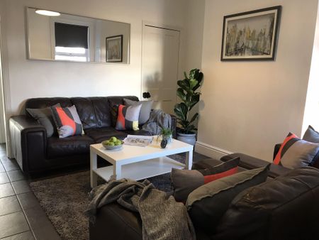 51 Farm Street - Photo 2