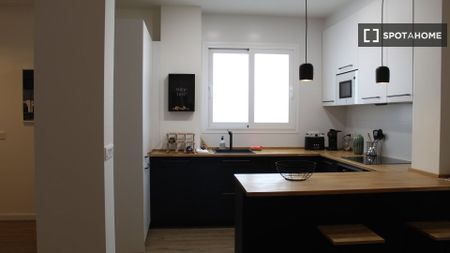 valencia, Valencian Community 46002 - Photo 5