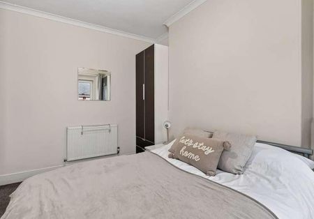 Wake Street, Pennycomequick, Plymouth, PL4 - Photo 2