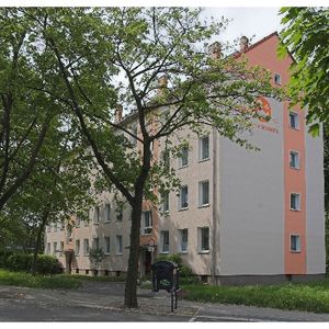 5-Raum-Wohnung mit zwei Balkonen - Foto 3