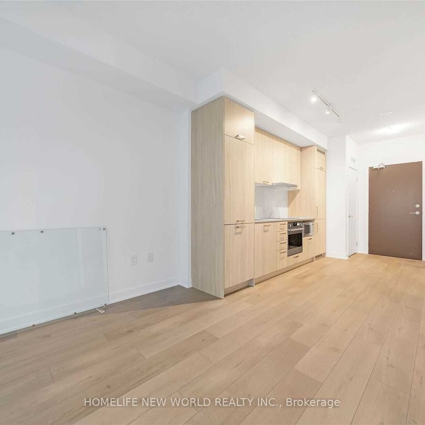 For Lease - 10 Honeycrisp Crescent Unit# 1511, Vaughan, Ontario - Photo 1