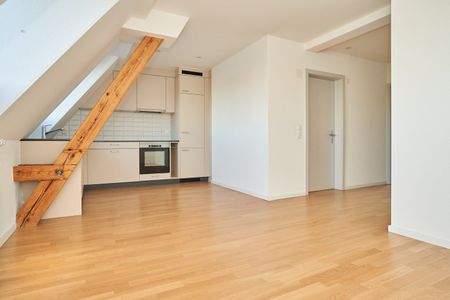 3.5 Zimmer, 125 m², 5. Stock - Photo 2