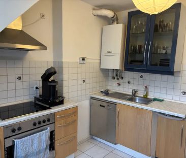 Düsseldorf-Eller: Großzügige 2-Zimmer-Dachgeschoss-Wohnung! - Photo 4