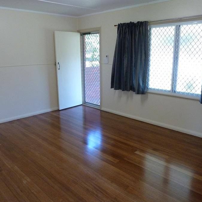 COZY 2 BEDROOM HOME - Photo 1