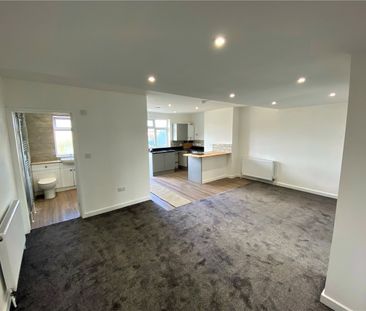 2 bedroom maisonette to rent - Photo 5