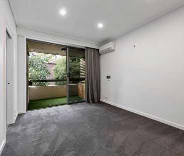 2/1 Hammerdale Avenue, St Kilda East. - Photo 6