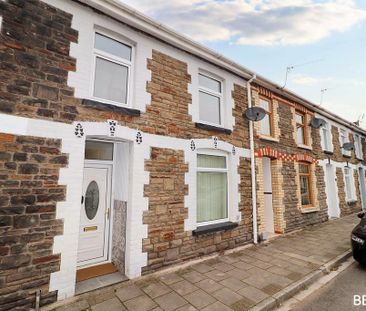 3 bedroom terraced house to rent - Photo 1
