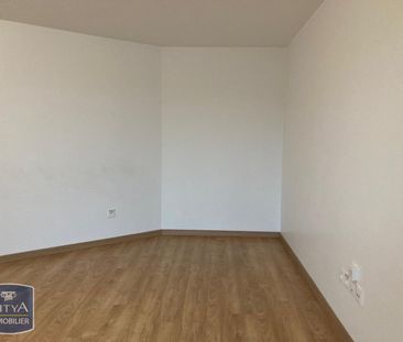 Location Appartement 2 pièces 54m² LE RAINCY 93340 - Photo 2