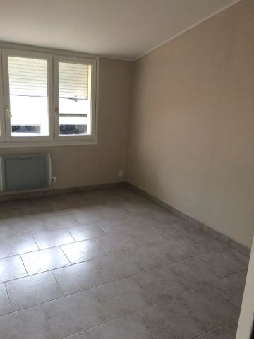 Location Appartement 2 pièces 28m² VILLENEUVE LE ROI 94290 - Photo 5