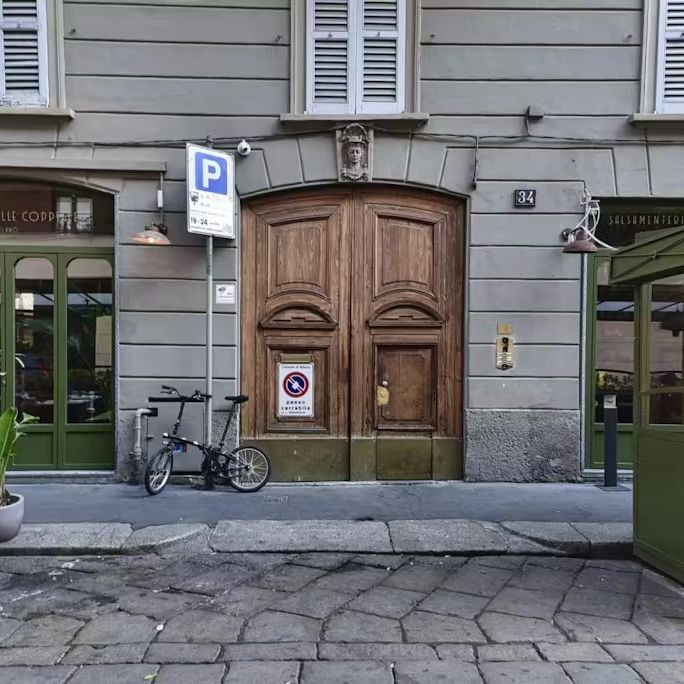 Via Solferino, Milan, Lombardy 20121 - Photo 1