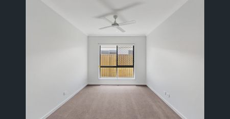 Modern Family Living in a Prime Location – 8 Sugarloaf Crescent, Banya - Photo 5