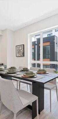 Elegant Living Space - 3 Bedroom 3 Bathrooms Townhome - Photo 1