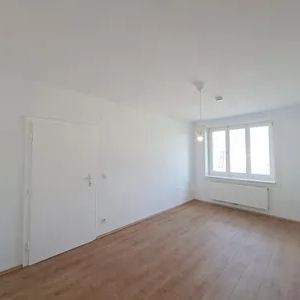 UNBEFRISTET - Charmante 3-Zimmer-Wohnung am Schwedenplatz - Photo 3