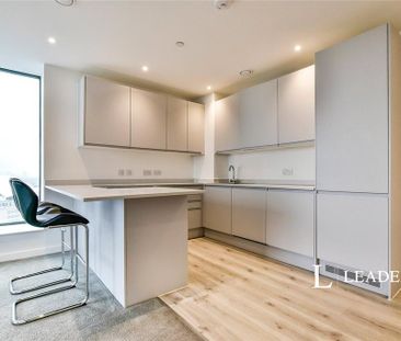 2 bedroom flat to rent - Photo 4