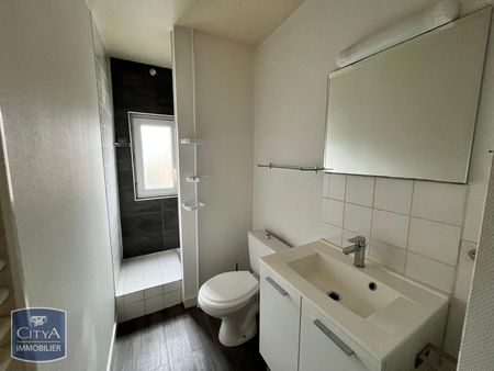 Location Appartement 2 pièces 38m² LAVAL 53000 - Photo 3