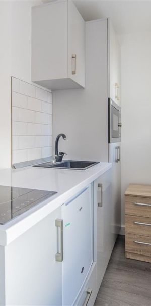 1 bed House To Let - Photo 1