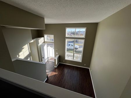 39 New Brighton Gardens Southeast, Calgary - Photo 3