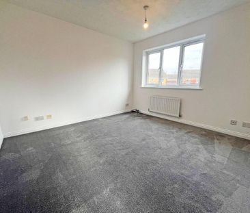 3 bedroom semi-detached house to rent - Photo 6