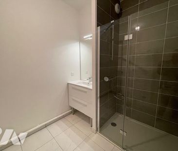 MONT-SAINT-AIGNAN : APPARTEMENT récent F3 61,45 m2 + parking et cel... - Photo 4