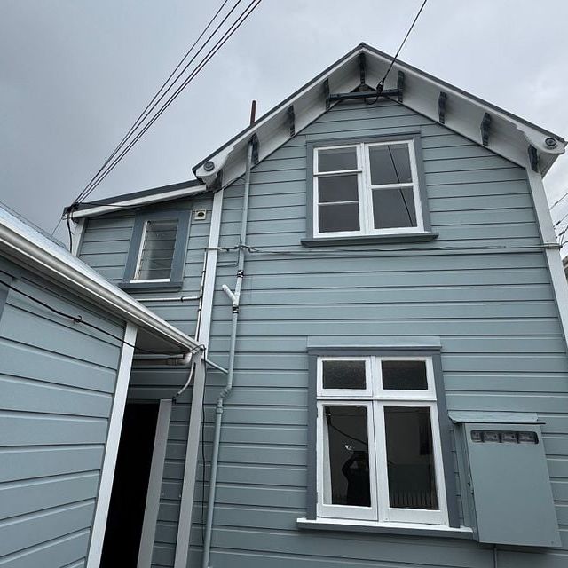 Spacious 3 Bedroom apartment in Mount Victoria - Photo 1