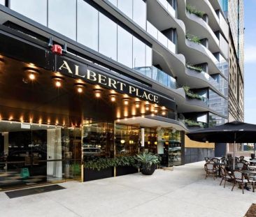 Park Avenue Elegance Meets Premier Melbourne Living - Photo 4