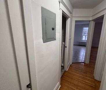 $1,550 / 1 br / 1 ba / 8.5 Ottawa St N - Photo 5