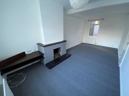 107 Ravenhill Gardens, Ravenhill, Belfast, BT6 8GQ - Photo 2