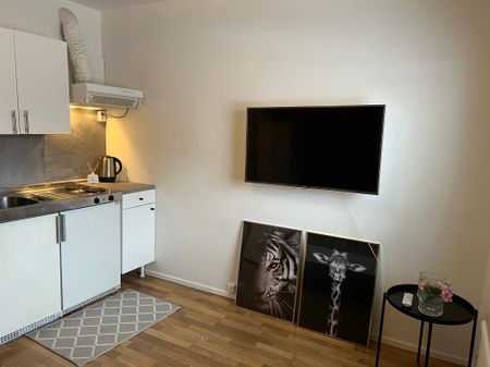 Nynäsvägen, Handen - Photo 4