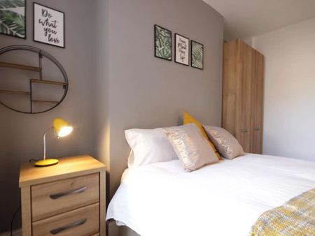 Comfortable All-Inclusive Room on Bacheler Street – Great for Professionals! Room 4 - Double Room - Photo 3