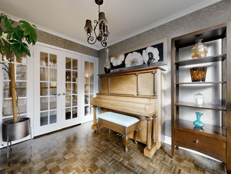 For Lease - 95 Prince Arthur Avenue Unit# 726, Toronto, Ontario - Photo 2