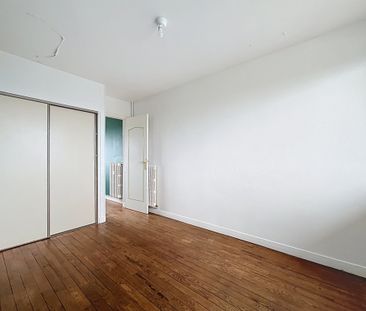 Location Appartement 3 pièces 55m² PONT HEBERT 50880 - Photo 4