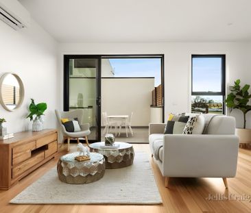 1/2 Lamb Street, Moonee Ponds - Photo 6