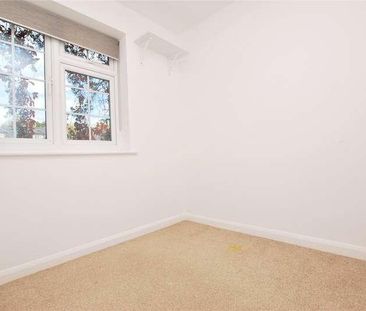 Cranstoun Close, Guildford, Surrey, GU3 - Photo 1