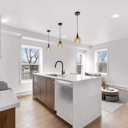 1 CH - 1 SDB - Montréal - $1,685 /mo - Photo 4