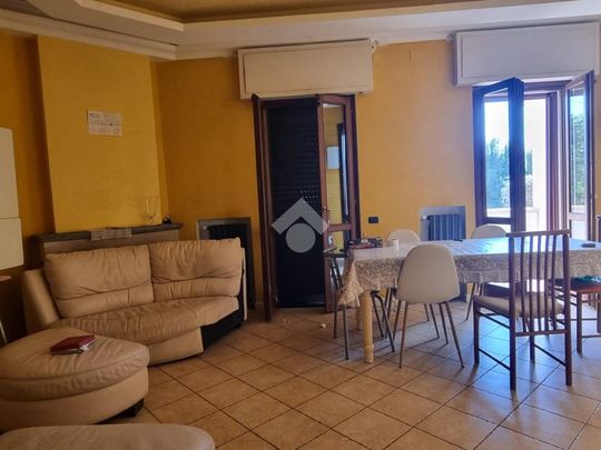 Villa a schiera in affitto - Photo 1