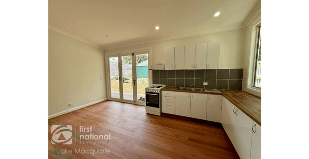 For Lease - Renovated 2 Bedroom Unit - Photo 1