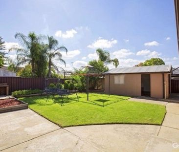 Well Presented Three-Bedroom Home&excl; - Photo 2