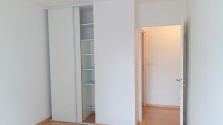 Location Appartement 3 pièces 69m² ST CYR SUR LOIRE 37540 - Photo 3