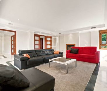 6 bedroom luxury Villa for rent in Pozuelo de Alarcón, Autonomous Region of Madrid - Photo 4