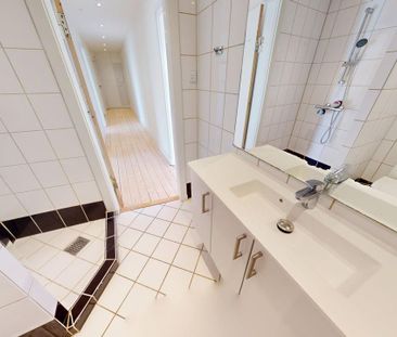 Lys 2-værelses lejlighed i Aalborgs centrum - Photo 1