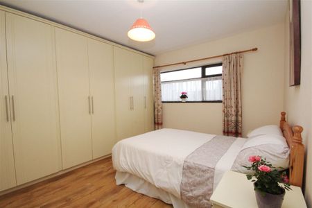 42 Barton Drive, Rathfarnham, Dublin 14 - Photo 3